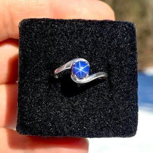 10k Solid White Gold Genuine Star Sapphire Estate Ring (size 6)